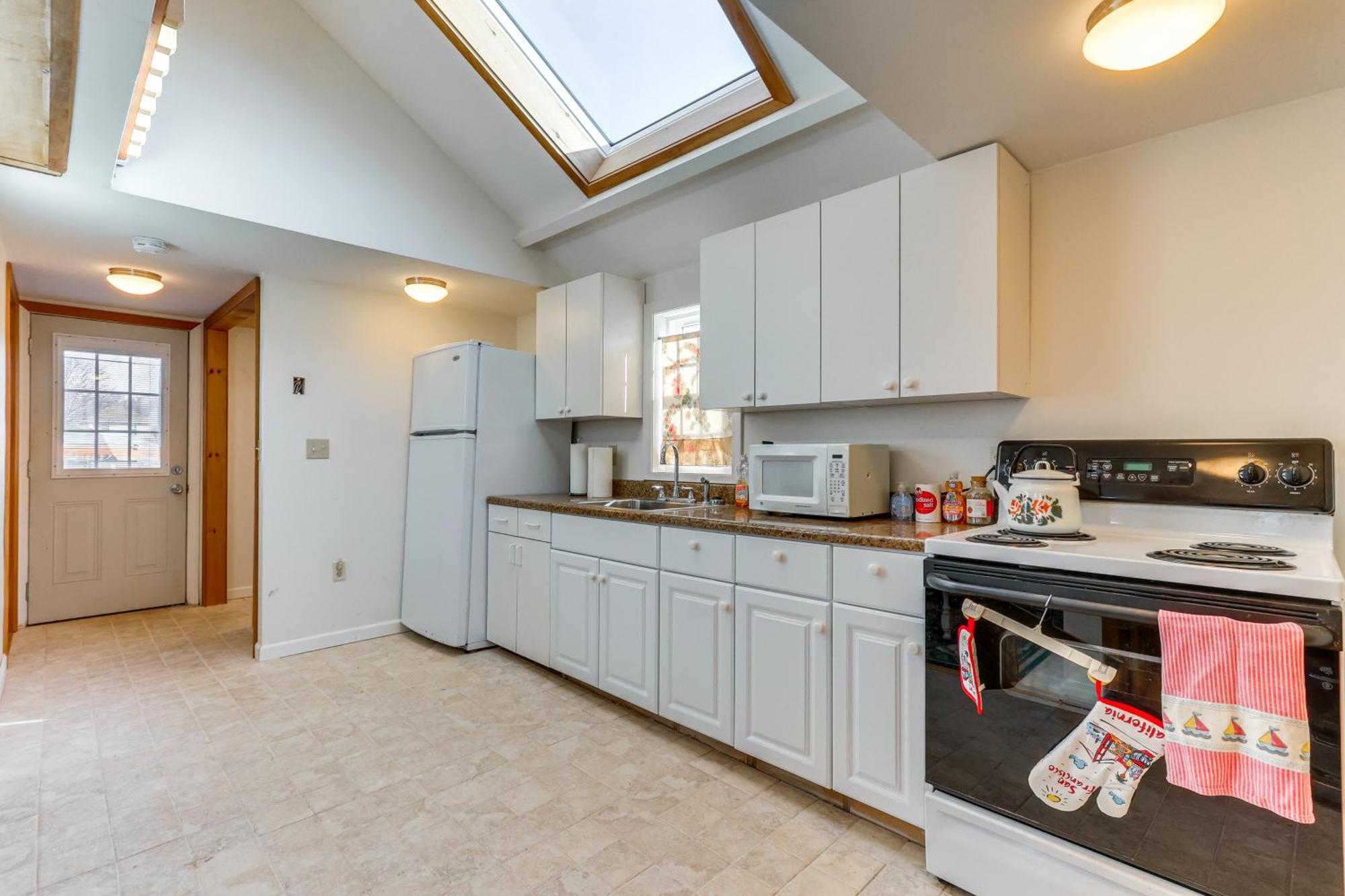 Charming Old Lyme Cottage, Steps To Private Beach! Exterior photo